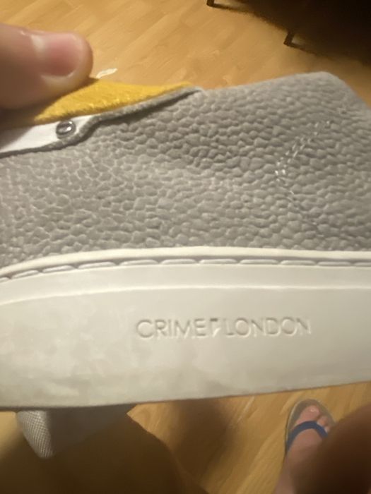 Vand adidasi crime london