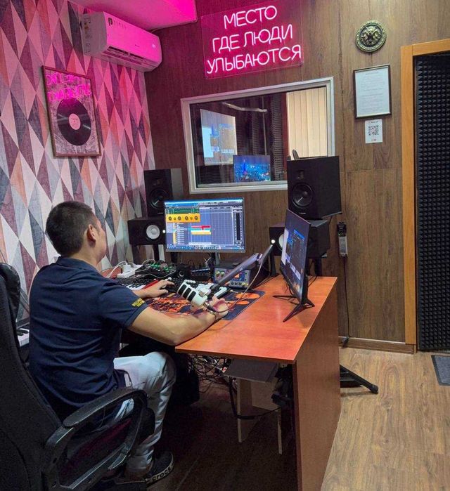 Студия звукозаписи / Запись песни/ Запись голоса/ Звукозапись