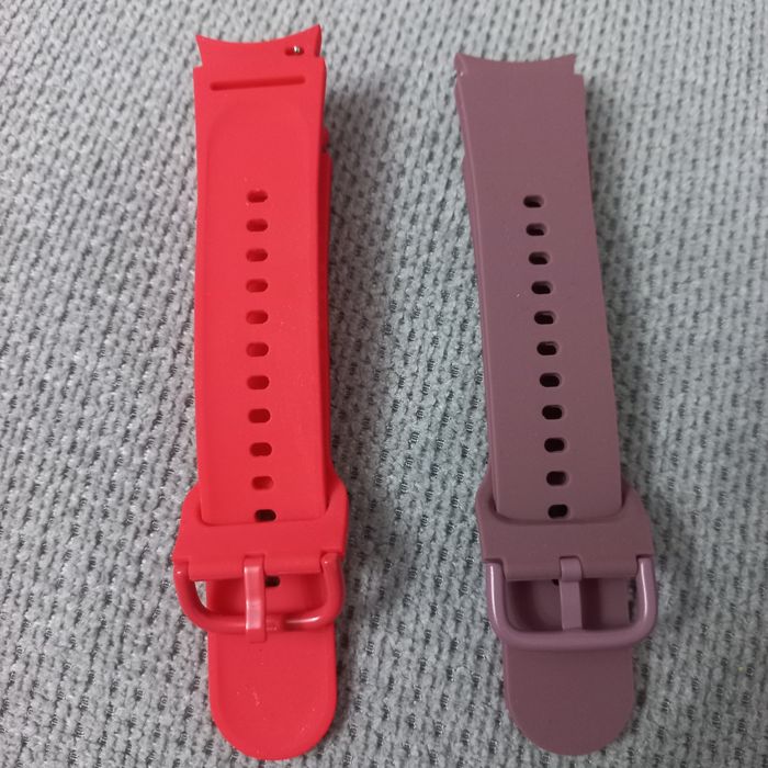 SAMSUNG Galaxy Watch 4