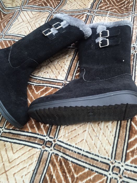 Ботинки продам 41 размер