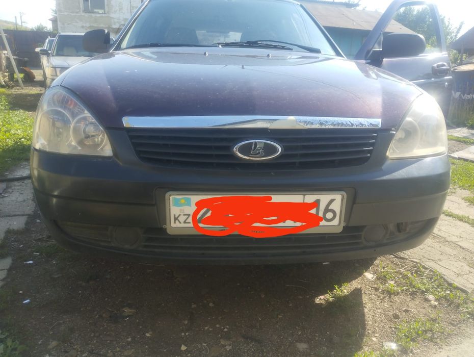Продам бампер на приору