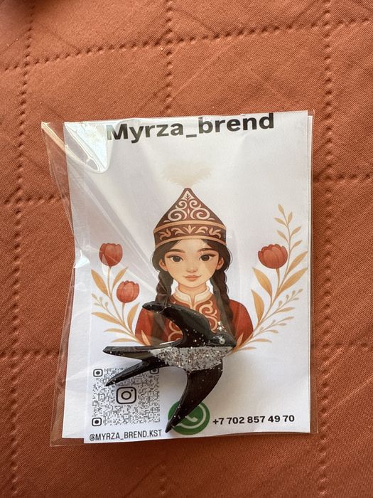 Этно брошь ручная работа.