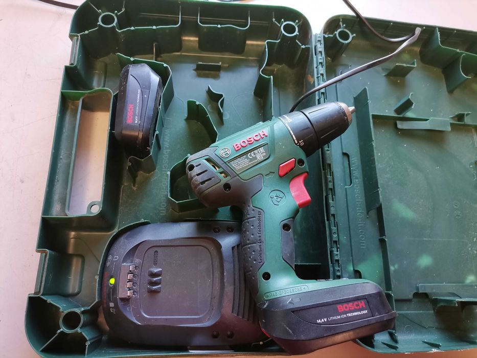 Винтоверт - Bosch 14.4 V Li on -  6