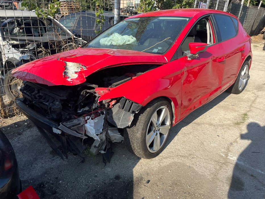 На части Seat Leon 5F  FR 1.4tsi 122 кс 1.4tfsi 2017год ръчка Сеат Леон Фр 92kw патерица отлично състояние н
