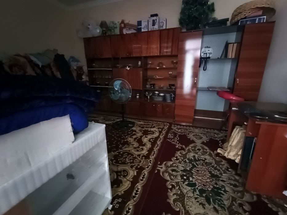 Ховли Уй сотилади