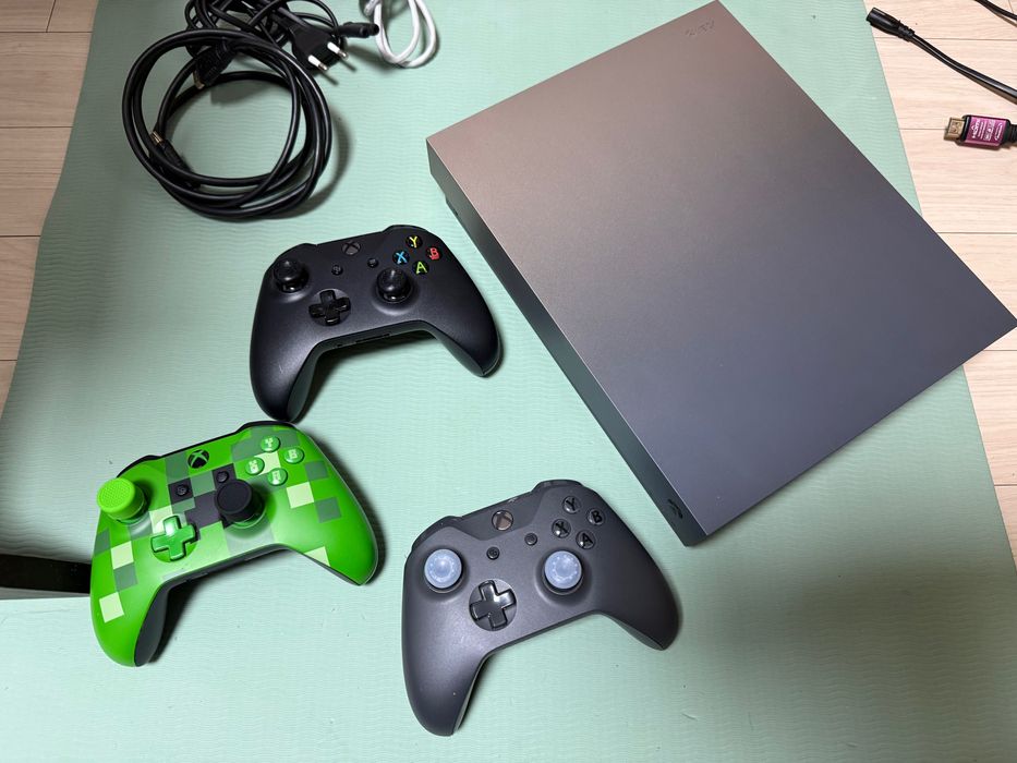 Xbox one x 1tb Ideal