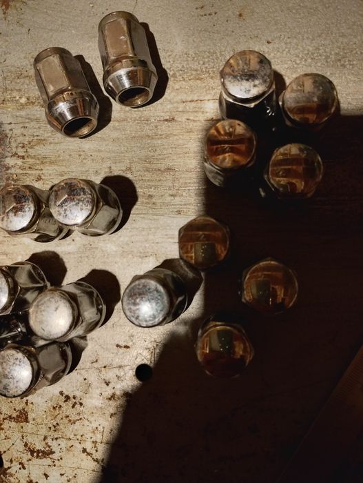 Гайки за джанти 12х1.5