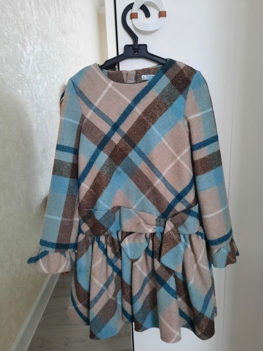 Платье на девочку