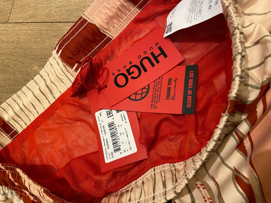 HUGO BOSS, Оригинални Плувни шорти, (Miso floral) шарени, размери: S, M, L, XL и XXL