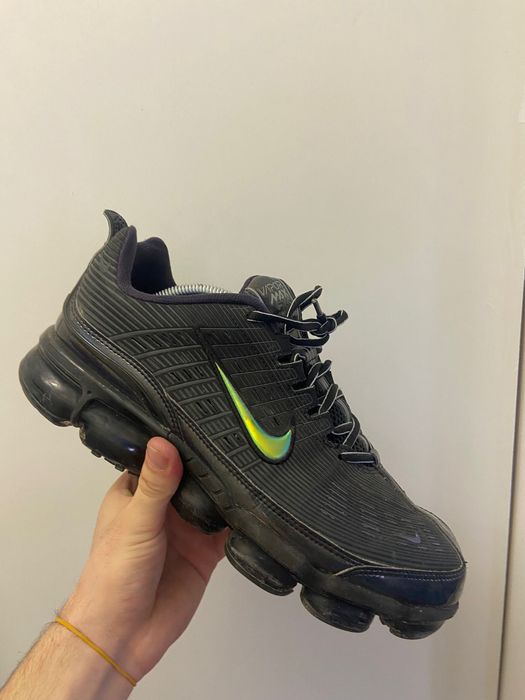 Vând vapormax360