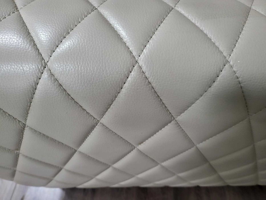 ПРОМОЦИЯ!!! Комплект кремави кожени дивани две тройки