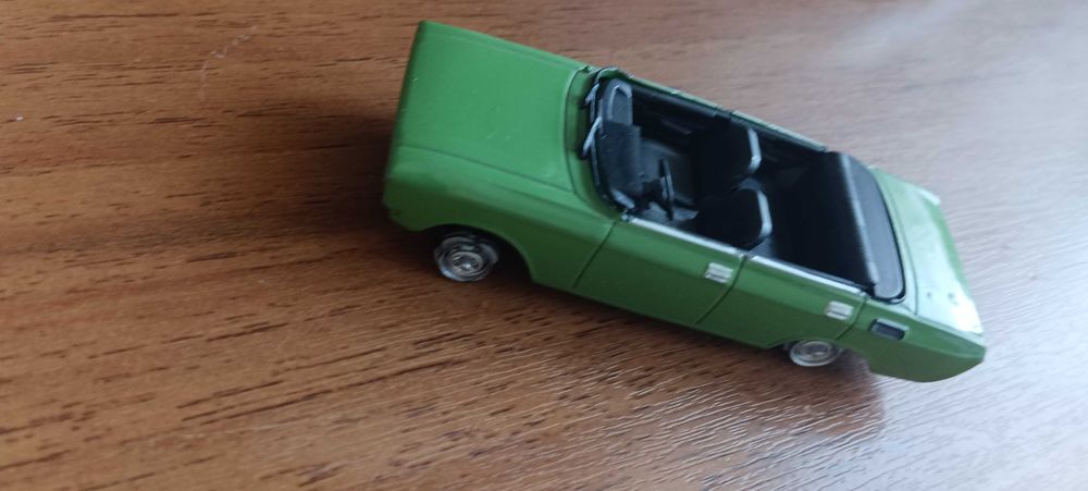 Продам моделька москвич gangsta