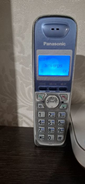 Телефон Panasonic KX-TGA250RU S