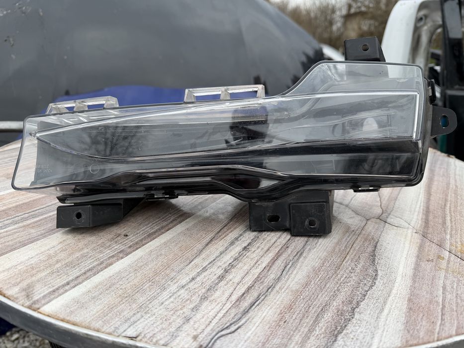 Халоген Tesla Model 3/Y