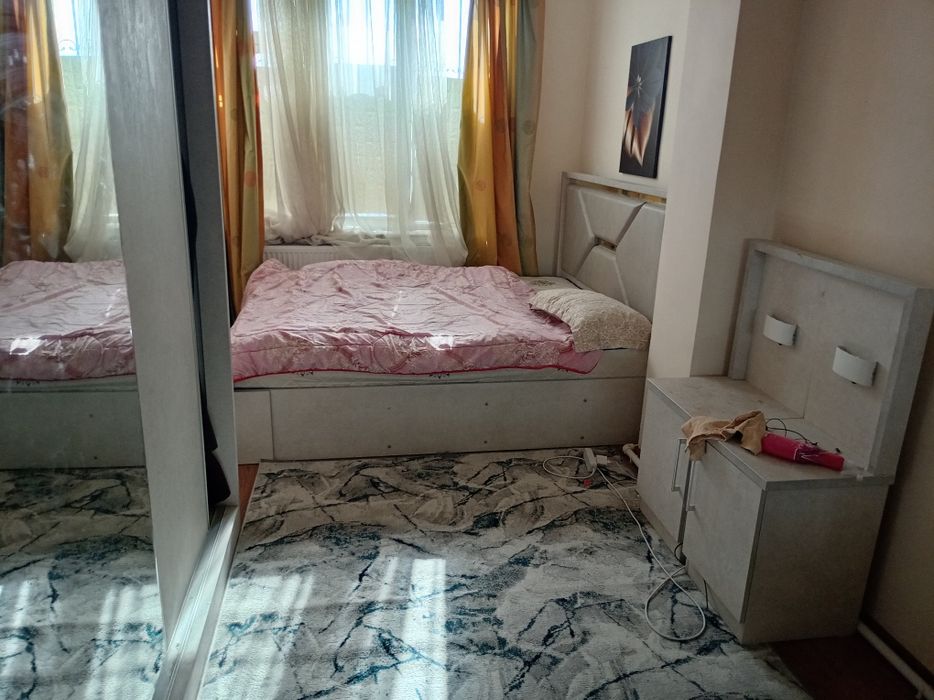 Продам квартиру 3 комнату срочно