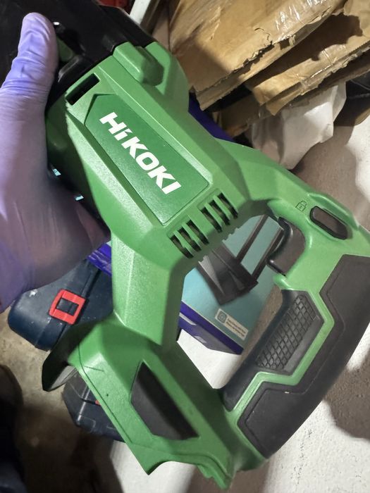 Fierastrau sabie Hikoki CR 18DB