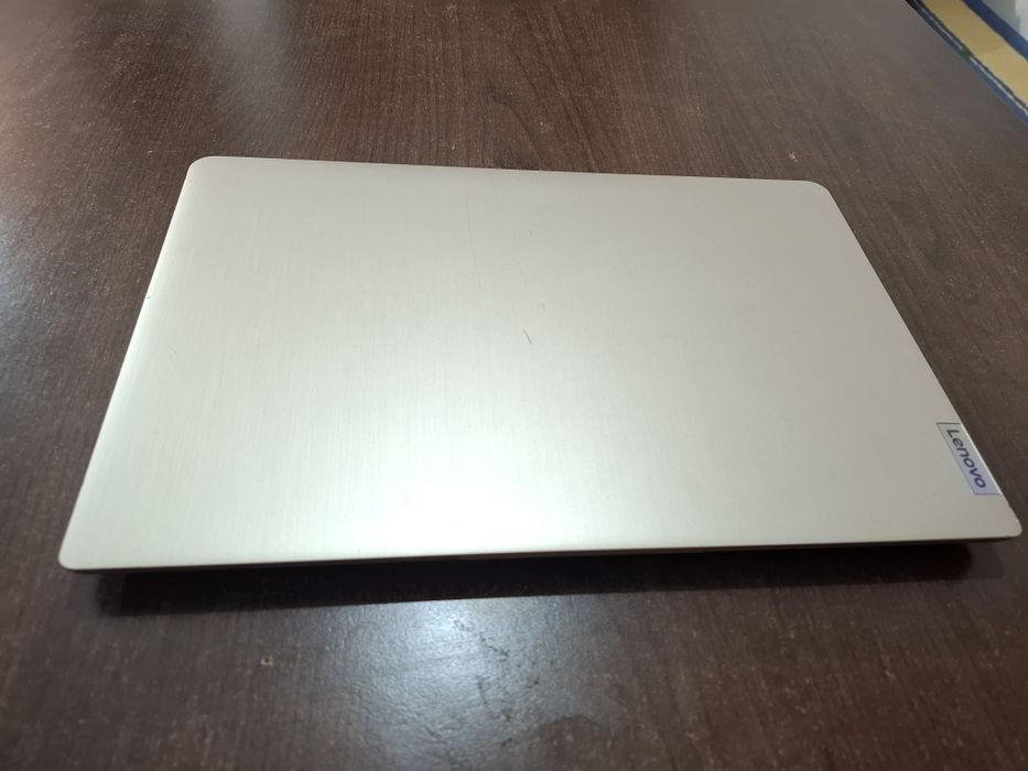 Lenovo IdeaPad 3