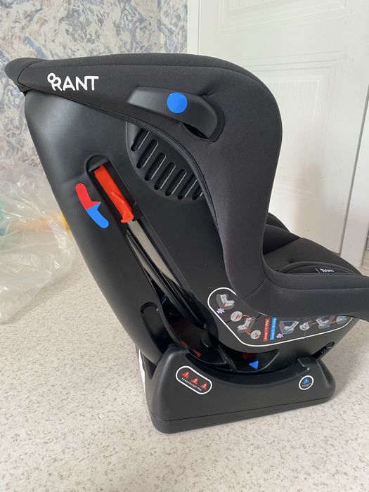 Продам автокресло