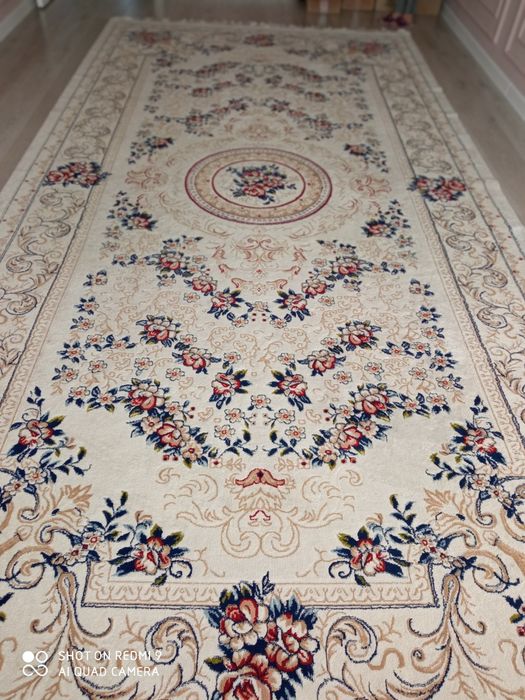 Ковер шелковый б/у