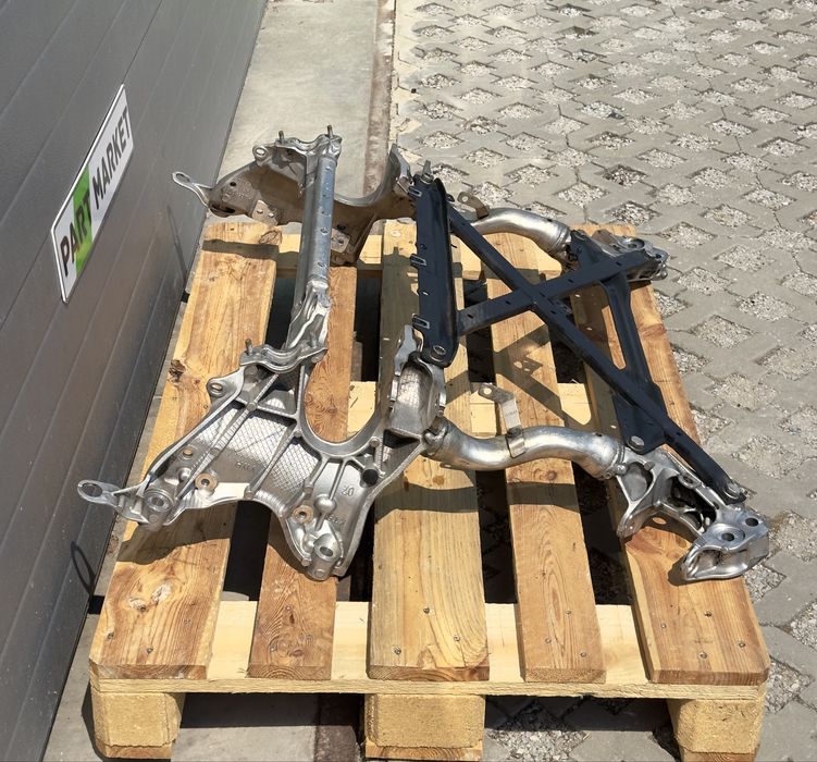 Преден мост AUDI Q5 / SQ5 8R 8R0399315J 8K1399345E