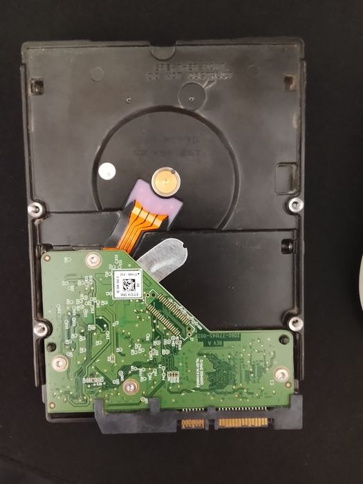 Жесткий жиск WD purple 4тб