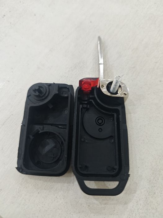 Ключ Мерседес w202