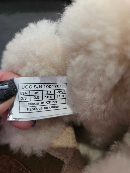 Бебешки ботушки UGG