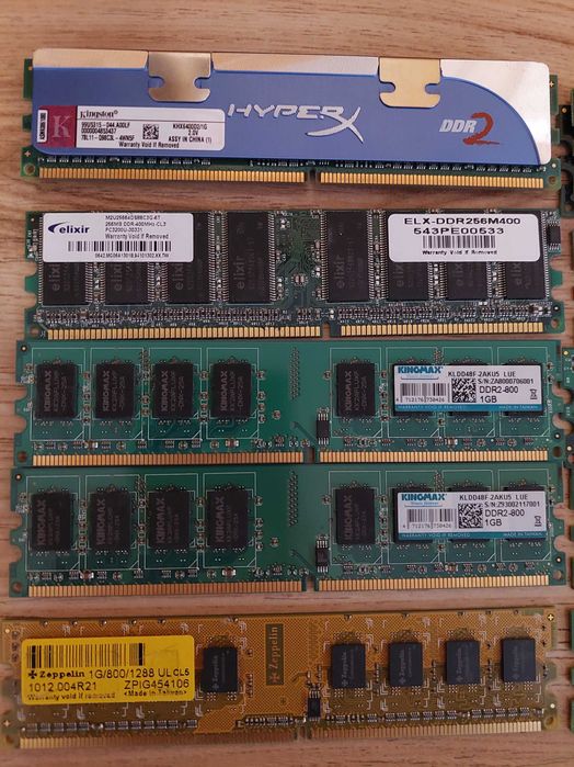 vand PC RAM  DDR2 diverse marimi