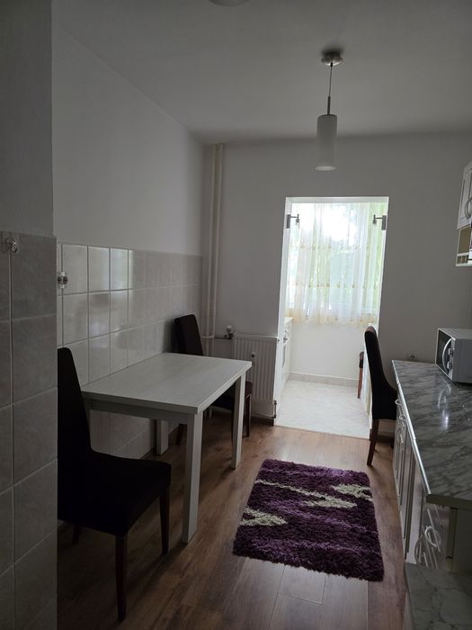 Inchiriez apartment
