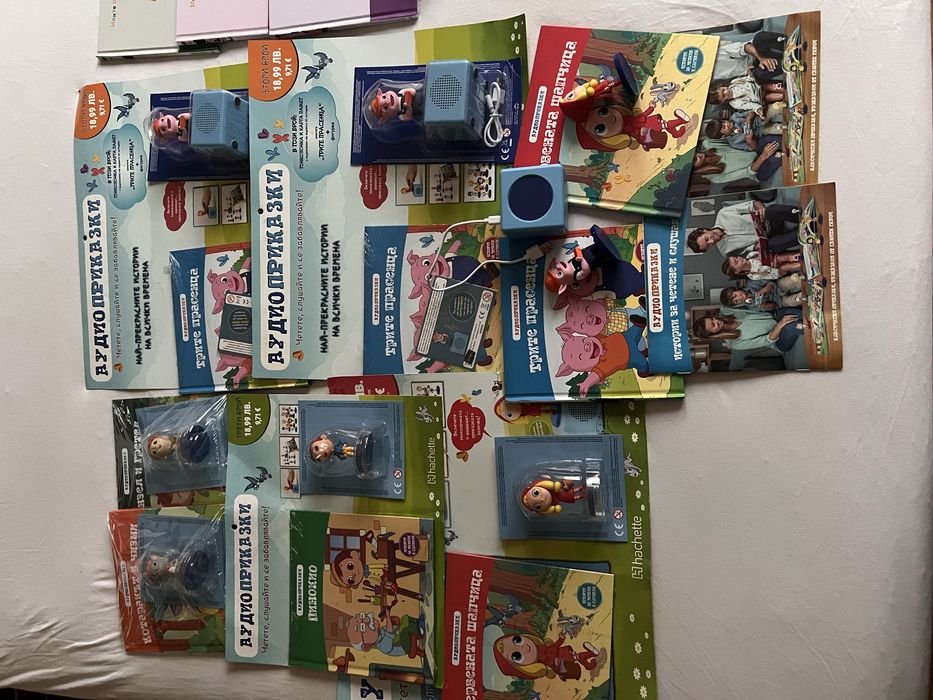 Аудио приказки , 3 колонки с карти и още 2 поредици