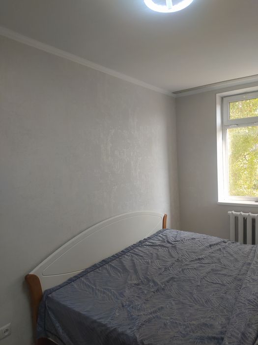 Продаётся своя 2-х комнатная квартира