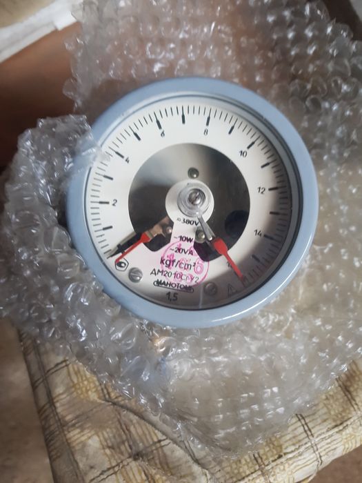 Манометр  ДМ 2010 СгУ2