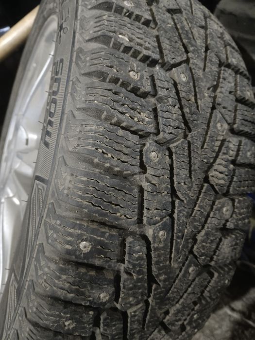 Продам комплект с дисками