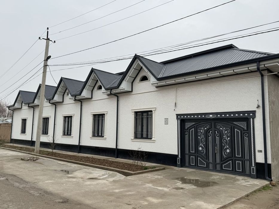 Atp da 4.3 sotox 7 xona yangi uy