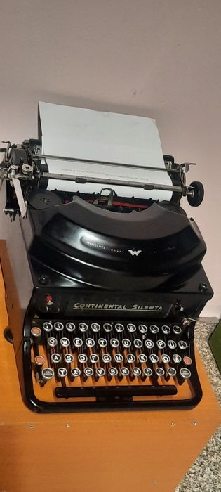 Mașină de scris Continental Silenta 1936