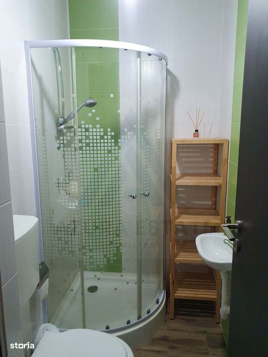 Apartament 76 mp utili 2 bai bucatarie inchisa si pod in Arhitectilor