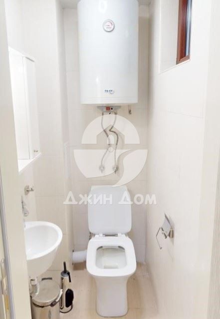 Продава се Тристаен апартамент в с. Кошарица, Област Бургас - 94 кв.м за 1011 €/кв.м - Снимка #2