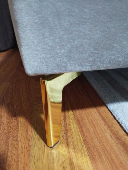 Fotoliu de vânzare.