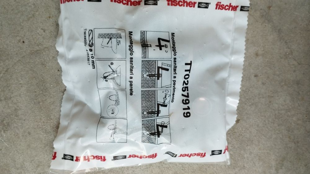 Продавам  нови тоалетни чинии за вграждане