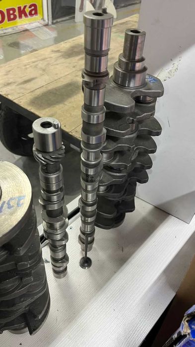 Распредвал на Nissan YD25