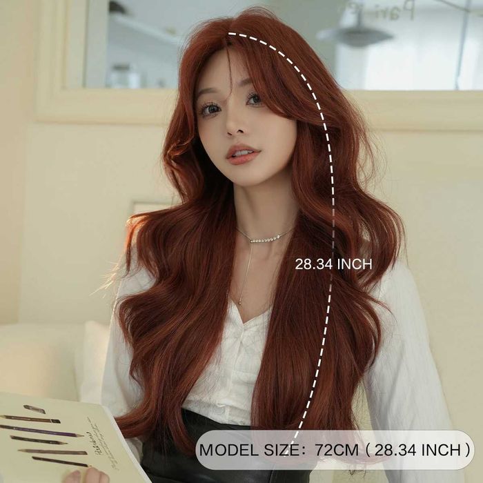 Оранжева перука с дълъг бретон