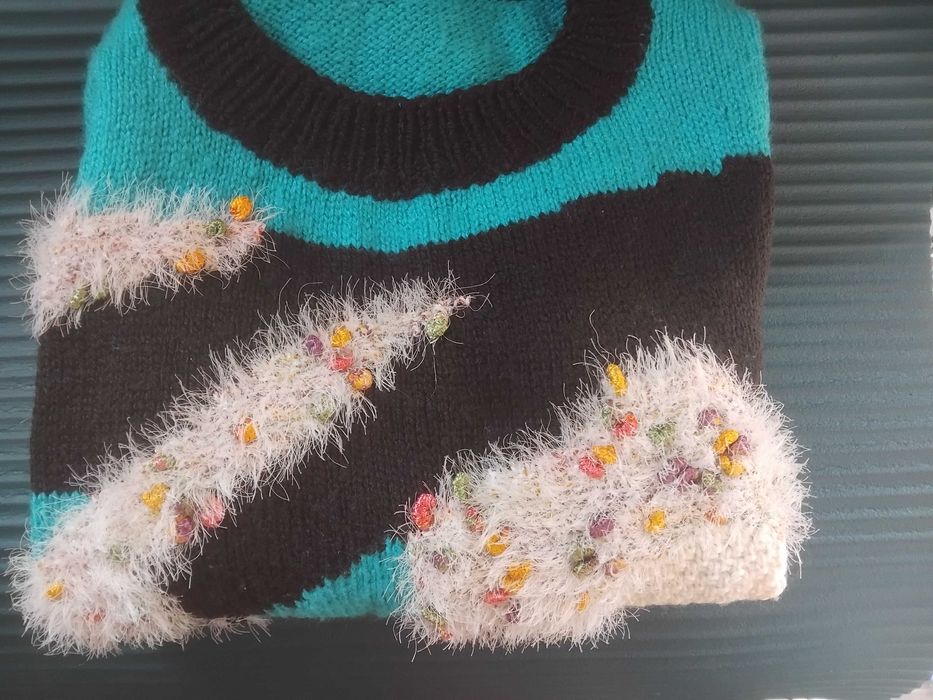 Дамски АРТ пуловер