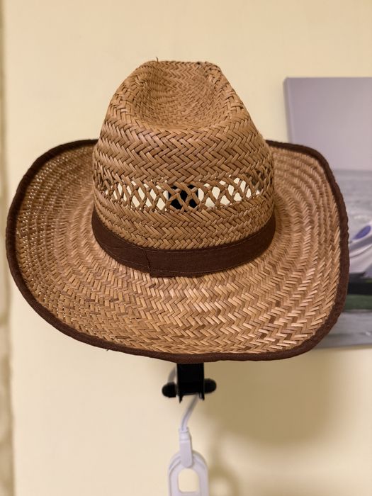 Pălărie Cowboy din paie…