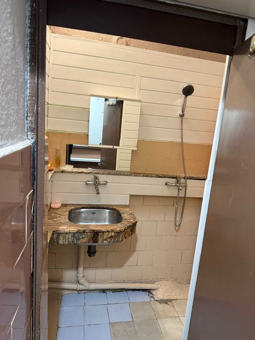 Дава се под наем Тристаен апартамент в София, Факултета - 75 кв.м за 797.64 € - Снимка #5