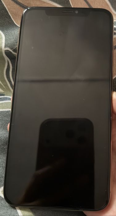 Iophone xs max .