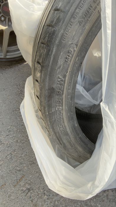 Продам покрышки 225/40/18