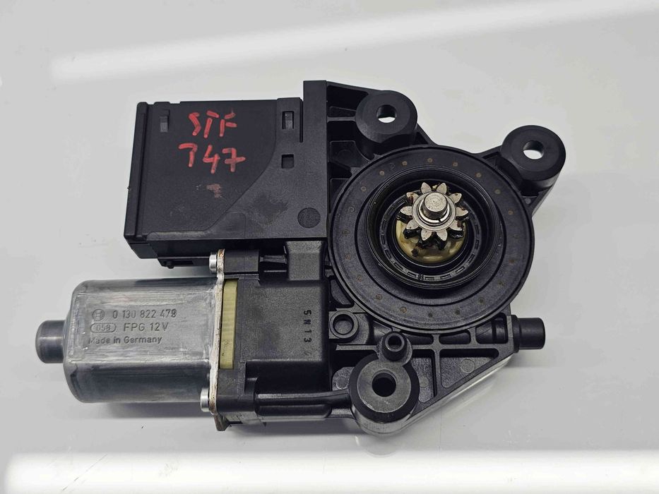 Motoras geam stanga fata Renault Scenic 3 [Fabr 2009-2015] 807311805R
