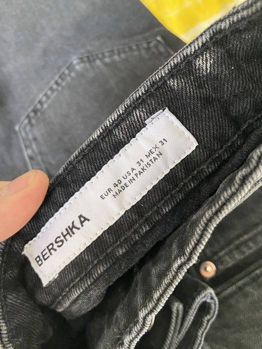 Blugi Flared Bershka