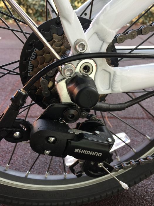 bicicleta electrica  pliabila Pegas pedeleck 36 v 10 A Shimano