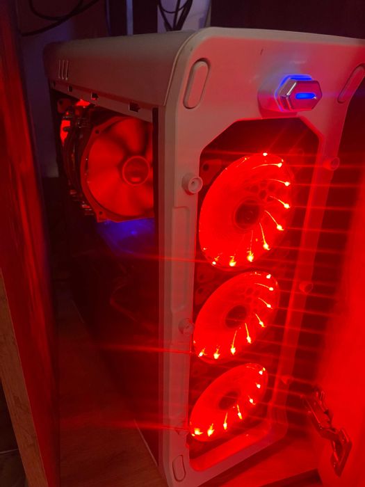 PC Gaming i5-9600KF-RTX 2060SUPER-16GB RAM + monitor Samsung 144hz